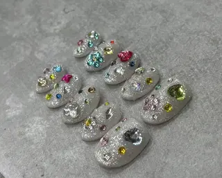 ネイル SHE所属・SHE adusaのネイルデザイン