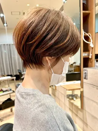 ショート カラー i.+sapporo所属・ショート/レイヤー /札幌/小山内のヘアスタイル