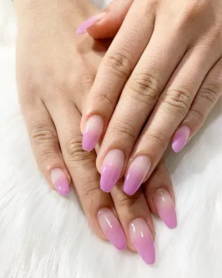 ネイル 渡邊 亜貴のネイルデザイン