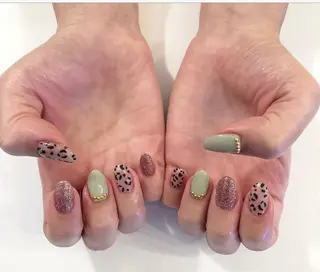 ネイル OneOAK所属・石田 千尋のネイルデザイン