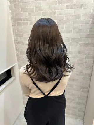 ロング カラー Well's TAIGAのヘアスタイル