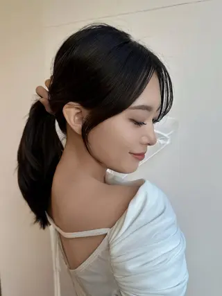 セミロング wixymimi　hair salon所属・艶カラー✨レイヤー 𝐚𝐲𝐚𝐤𝐚のヘアスタイル