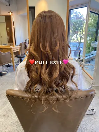 ロング SA YAKAのヘアスタイル