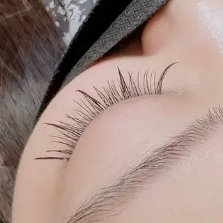 マツエク・マツパ Luxe ···▸﻿ Seike🐈‍⬛⸒の眉毛・アイブロウイメージ