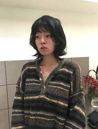 ミディアム natsuki /HUI 金山のヘアスタイル