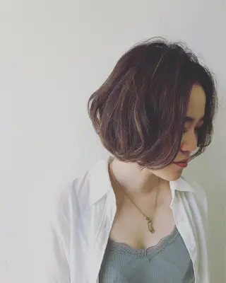 ショート カラー 小倉 教志のヘアスタイル