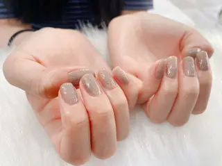 ネイル リスブラン AYUMI 🍎のネイルデザイン