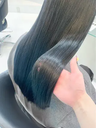 ロング カラー Natsuki🤍 透明感×艶カラー🫧のヘアスタイル