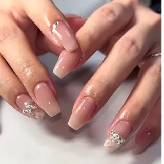 ネイル Ryu Nail Studio所属・Ryu Nail 新大久保のネイルデザイン