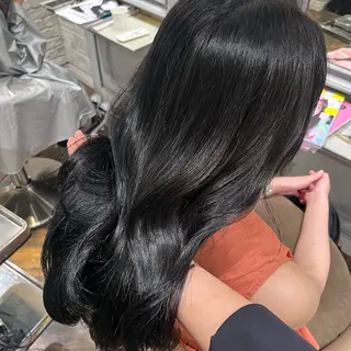 セミロング Tiffa二子玉川所属・レイヤーカット 🌻AOI🌻のヘアスタイル