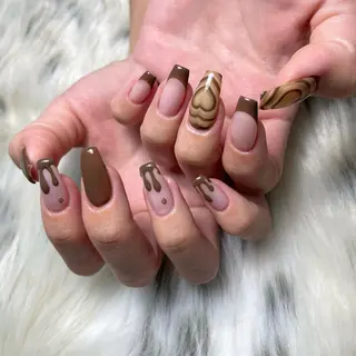 ネイル Laki nailのネイルデザイン