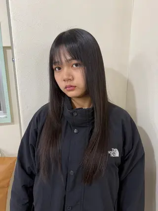 寺崎 由衣のヘアスタイル