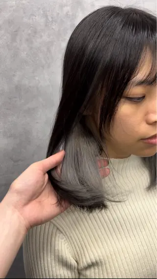 ミディアム NUMBER 天王寺YUYAのヘアスタイル