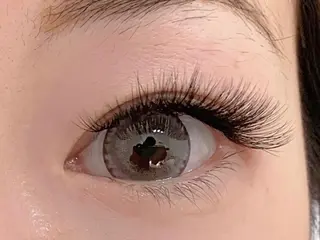 マツエク・マツパ Laule'a所属・SNS動画撮影モデル 募集中！名越めぐみのマツエク・マツパデザイン