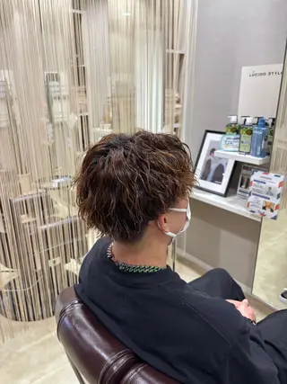 パーマ 天野 妃菜のヘアスタイル