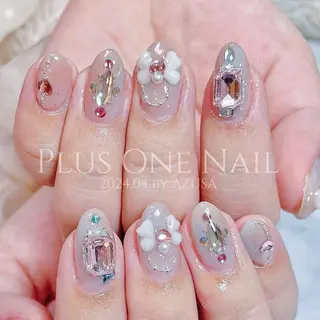 ネイル PLUS ONE    ネイルサロン所属・Plus  One _AZUSAのネイルデザイン