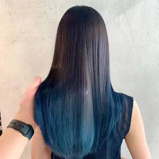 セミロング 及川シゲル 髪質改善講師のヘアスタイル