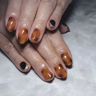 ネイル Eyelash salon mee所属・小船 莉穂のネイルデザイン