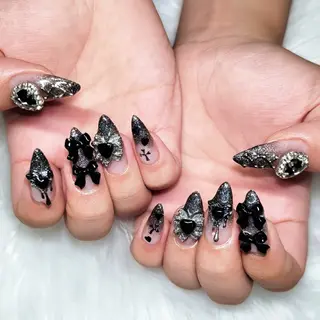 ネイル Natsumi 🦊  Nailのネイルデザイン