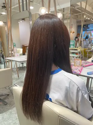 MAISON DE BEAUTE 箕面店所属・銘苅 奈菜美のマツエク・マツパデザイン