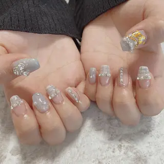 ネイル 吉岡 裕子のネイルデザイン