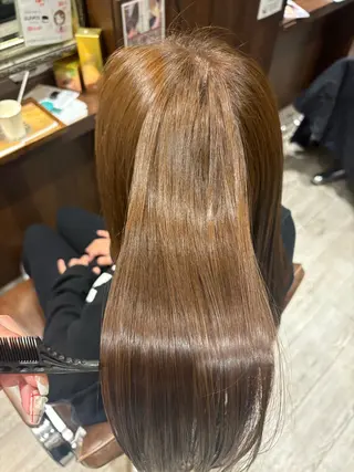 ロング VOGUE小牧所属・akasaka mariのヘアスタイル