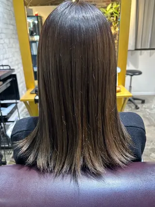 ミディアム カラー 縮毛矯正／髪質改善 🌟mizukiのヘアスタイル