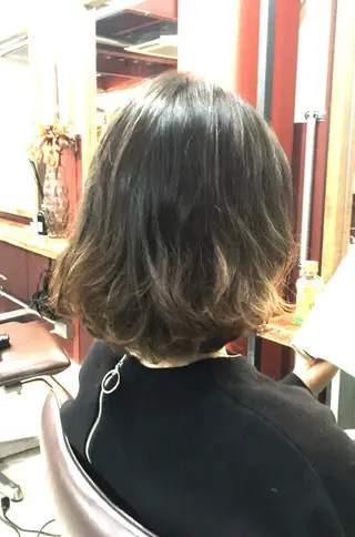 ミディアム パーマ 福地 礼奈のヘアスタイル
