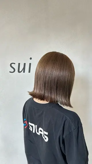 ショート カラー sui所属・大浦 由希加のヘアスタイル