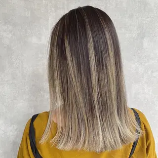 ミディアム カラー 入江 允のヘアスタイル