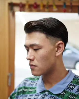 メンズ brunt jet所属・関 晃哉のヘアスタイル