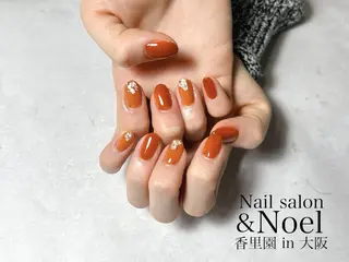 ネイル Nailsalon &Noel所属・もも 🍑のネイルデザイン