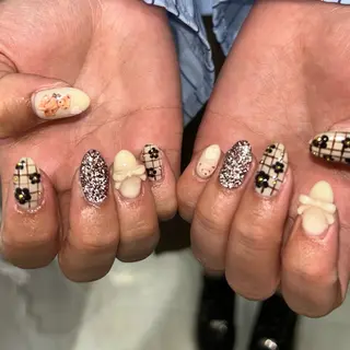 ネイル MODA MANAMIᵕ̈のネイルデザイン