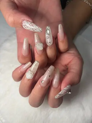 ネイル Y U K Iのネイルデザイン
