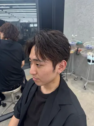 ショート カラー 伊藤恵悟 モデル募集のヘアスタイル