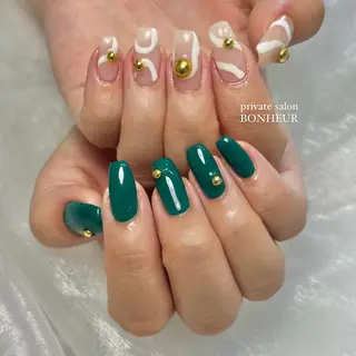 ネイル BONHEUR Annaのネイルデザイン