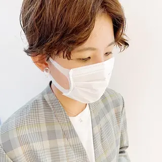 ショート カラー パーマ 西山梨々【12/1〜 産休を頂きます🎀】のヘアスタイル