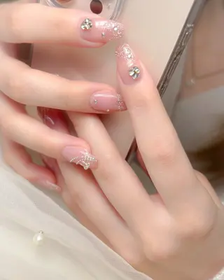 ネイル 黒瀬 奈津季のネイルデザイン