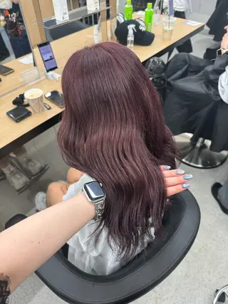 ロング カラー 暗髪🩶ラベンダー/ ブルー/ユウナ🤍のヘアスタイル