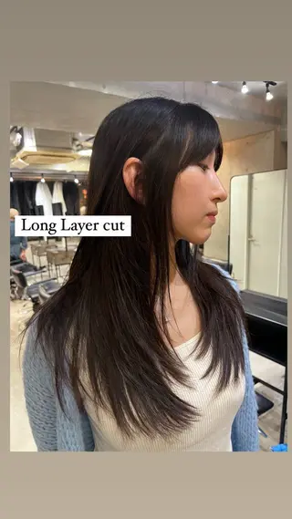 ロング レイヤーカット\ウル フ　chinatsuのヘアスタイル