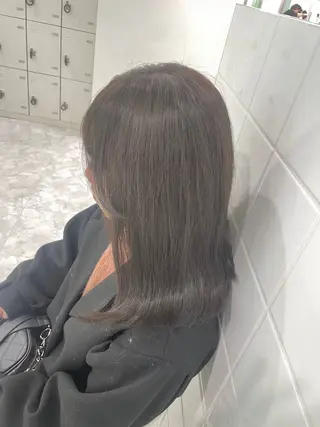 ミディアム カラー パーマ ヘアアレンジ メンズ 透明感カラー・レイヤ ー🎀amika🎀のヘアスタイル