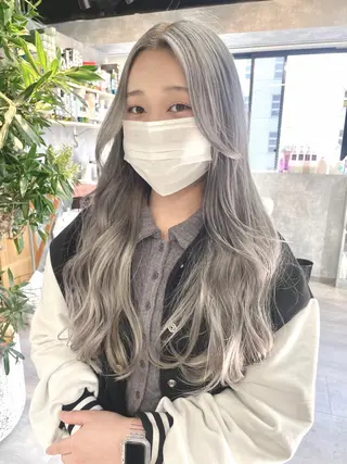 ロング カラー 宮城 ほのかのヘアスタイル