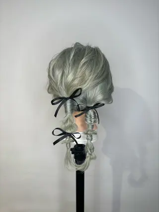 カラー ヘアアレンジ 💫miyu💫デザ インカラー/アレンジのヘアスタイル