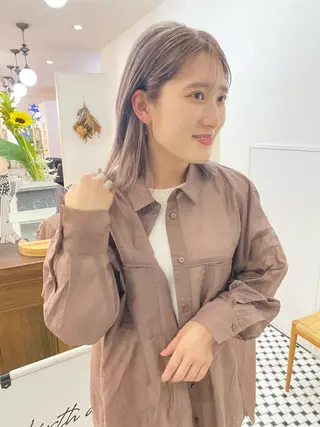 ミディアム カラー 顔周りレイヤー/韓国 ブリーチminamiのヘアスタイル