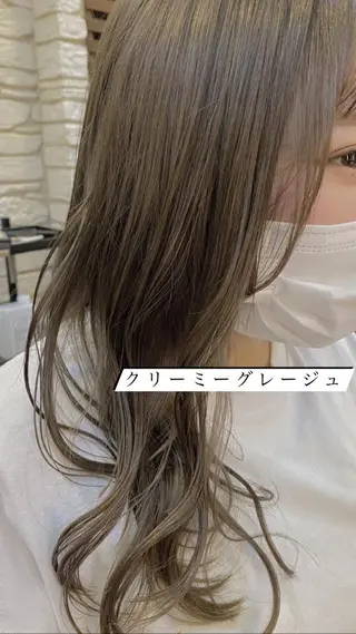 ミディアム カラー maika /layer cutのヘアスタイル