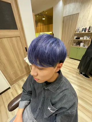 ショート カラー メンズ 🌈派手髪ハイトーン 🌈鈴木亮太🌈のヘアスタイル