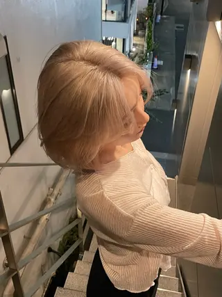 ミディアム カラー 若月 あやかのヘアスタイル