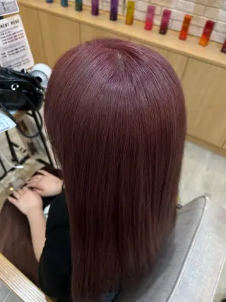 ロング カラー アニータバイガネーシャ所属・木藤田 結衣のヘアスタイル