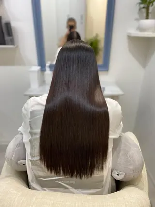 ロング ✨髪質改善が大好評✨ 美容室lic近藤✨のヘアスタイル