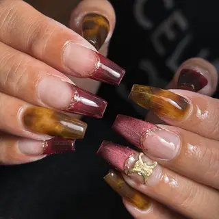 ネイル ✴︎ Delightのネイルデザイン